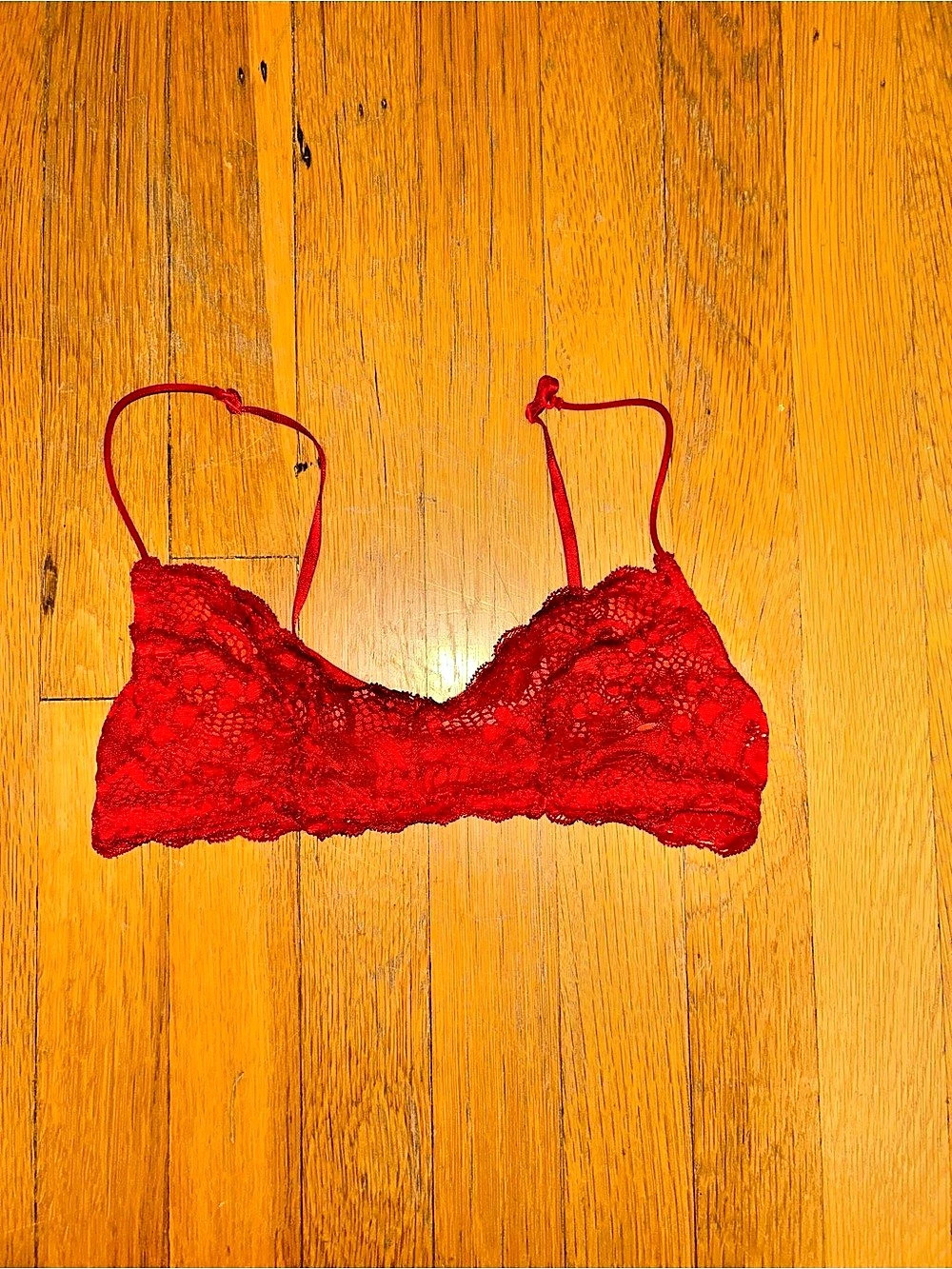 Red Lace Bra Like New